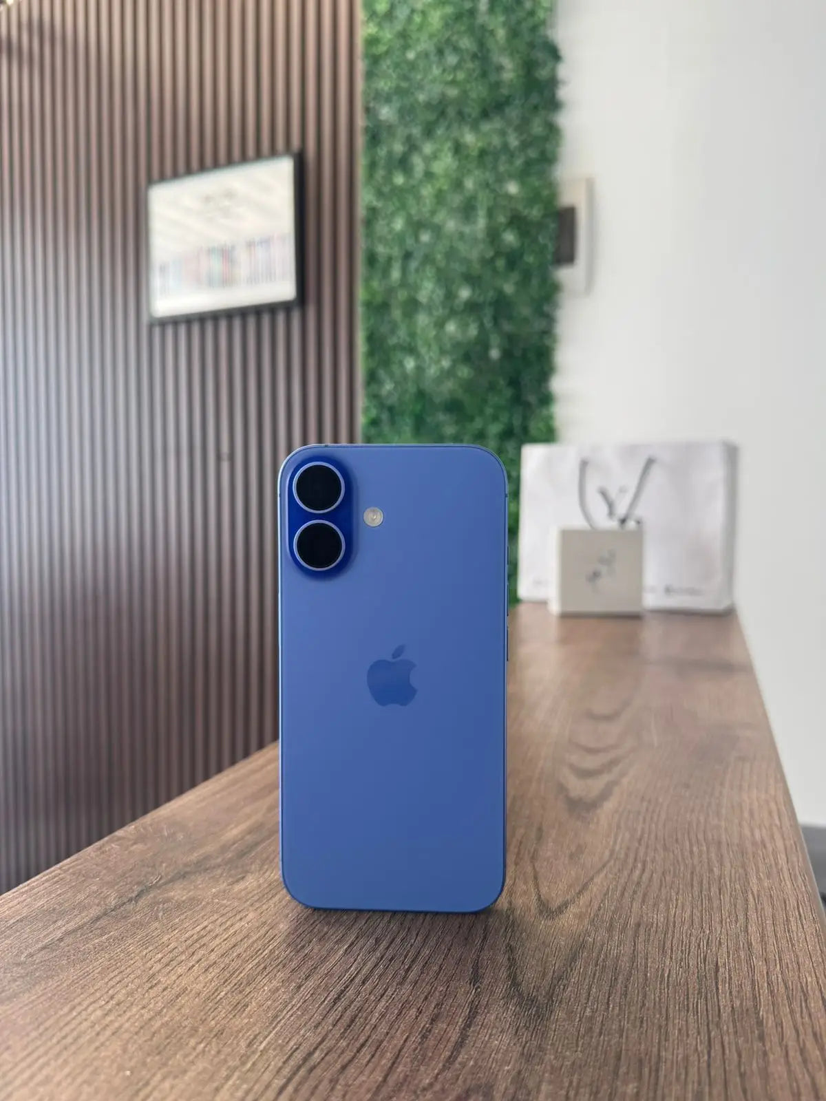 IPHONE 16 128 GB